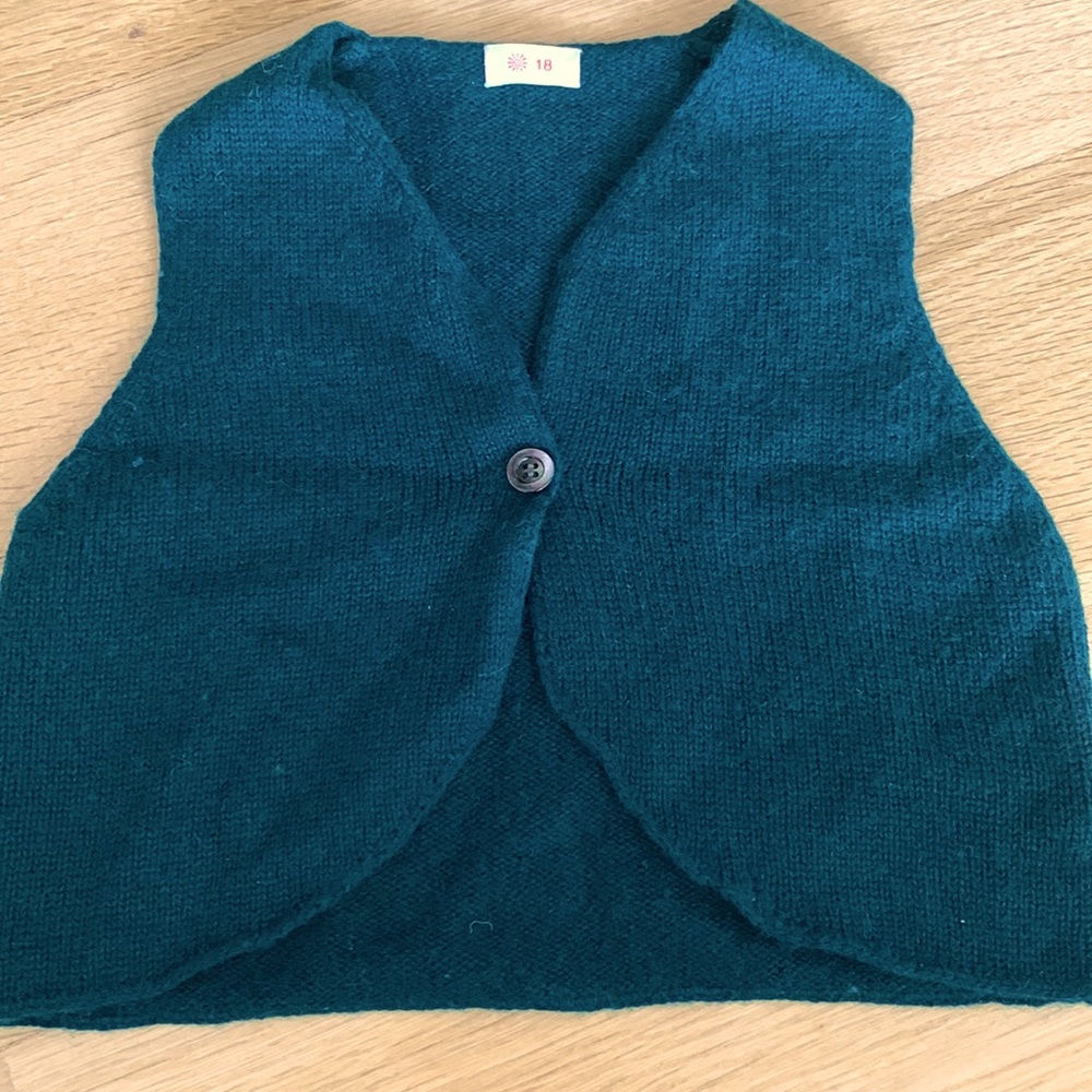 Ketiketa boy wool vest size 18 months excellent condition!